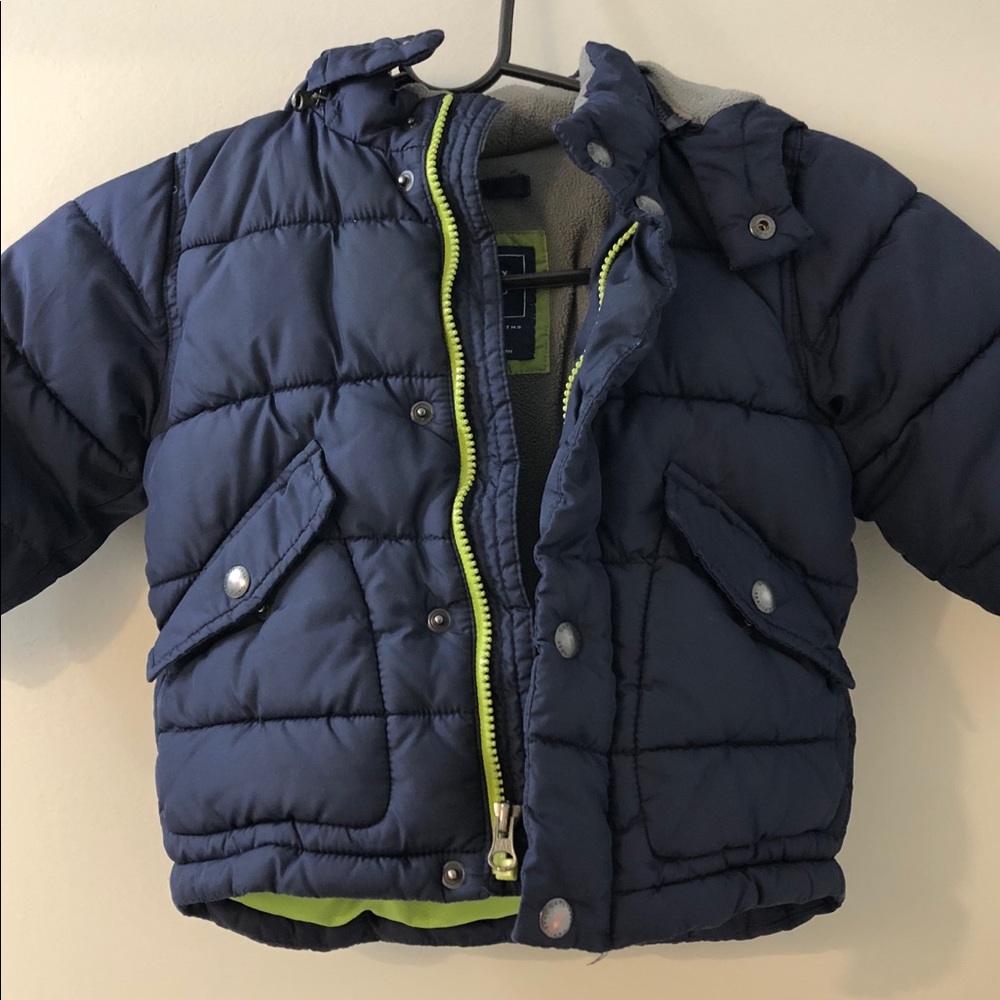 *SOLD* 18-24 BabyGap Jacket. Puffer w snow gaiter.